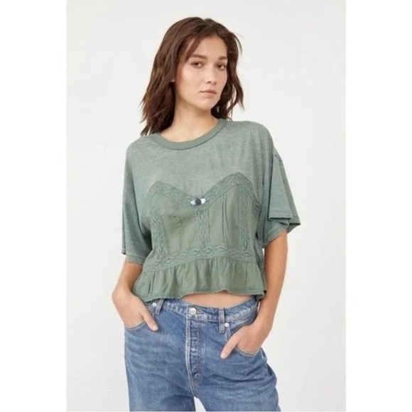Fall in Love Lace Inset T-Shirt Medium NWT FREE PEOPLE - Picture 1 of 4